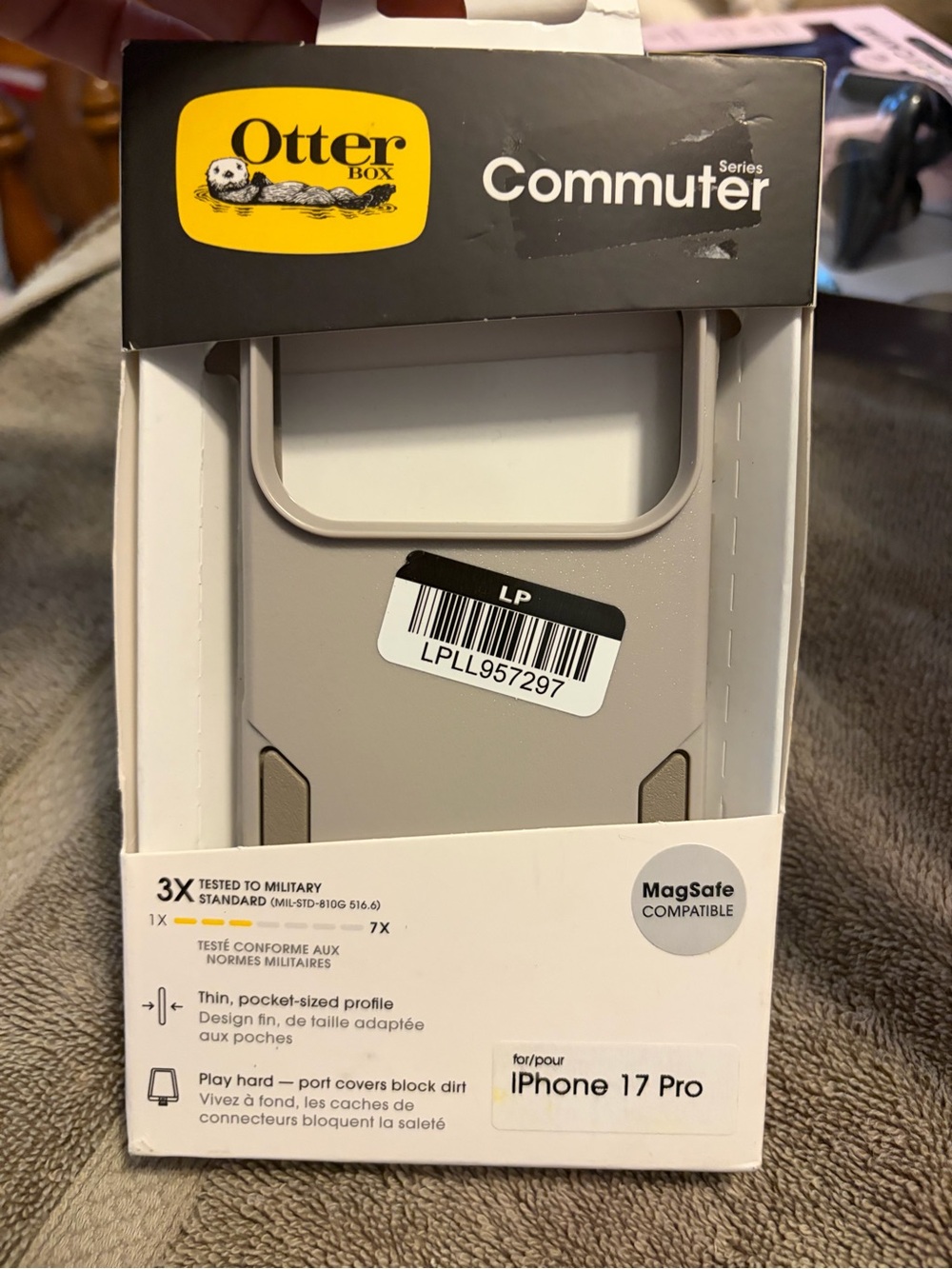 OtterBox Commuter Series Case for iPhone 17 Pro — Light Beige